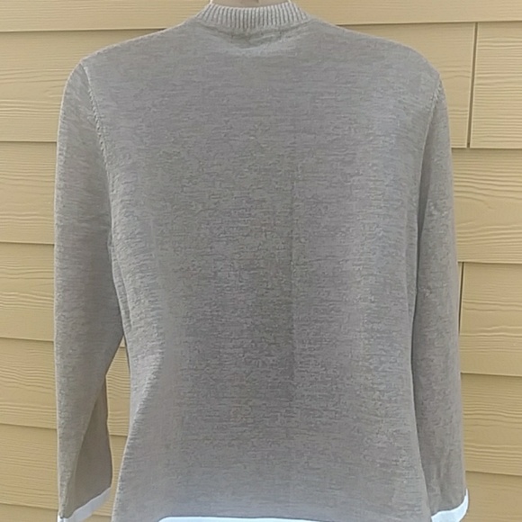 Mercer Street Studio Sweater - Picture 7 of 8